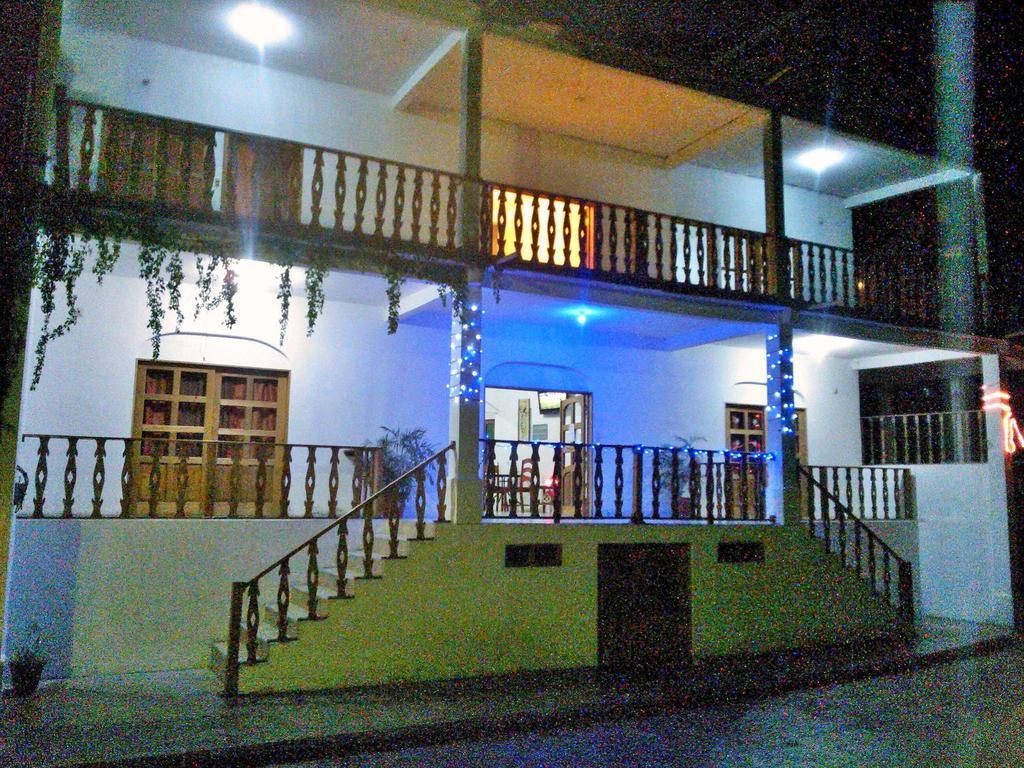 La Posada De Don Jose 弗洛勒斯 外观 照片